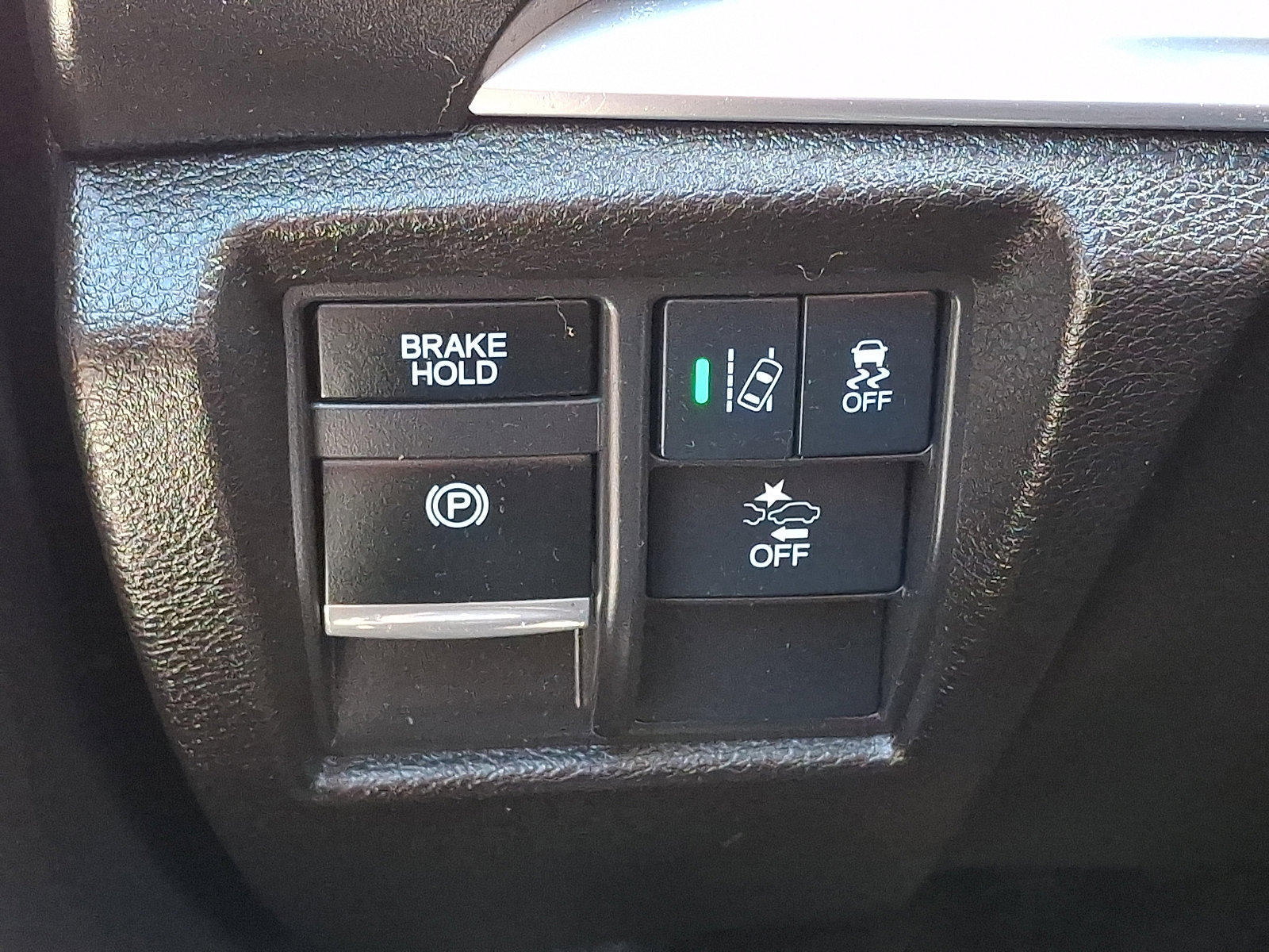 Used 2018 Acura MDX SH-AWD image 24