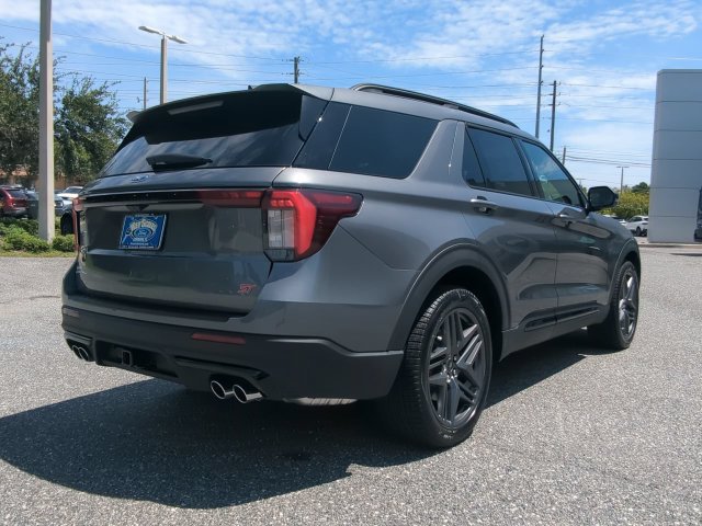 New 2026 Ford Explorer ST AWD/4WD image 5