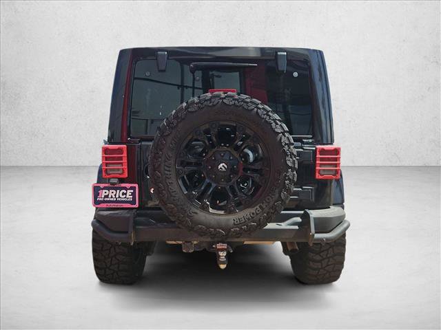Used 2016 Jeep Wrangler Unlimited Sahara AWD/4WD image 7