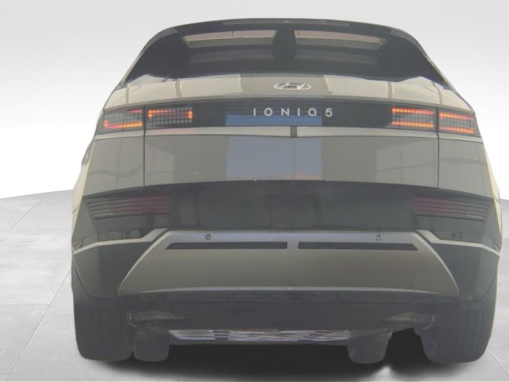 Used 2024 Hyundai Ioniq 5 SEL RWD image 8