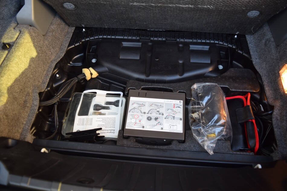 Used 2011 BMW M3 Convertible RWD image 83
