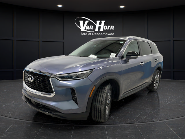 Used 2023 INFINITI QX60 Luxe AWD/4WD image 3