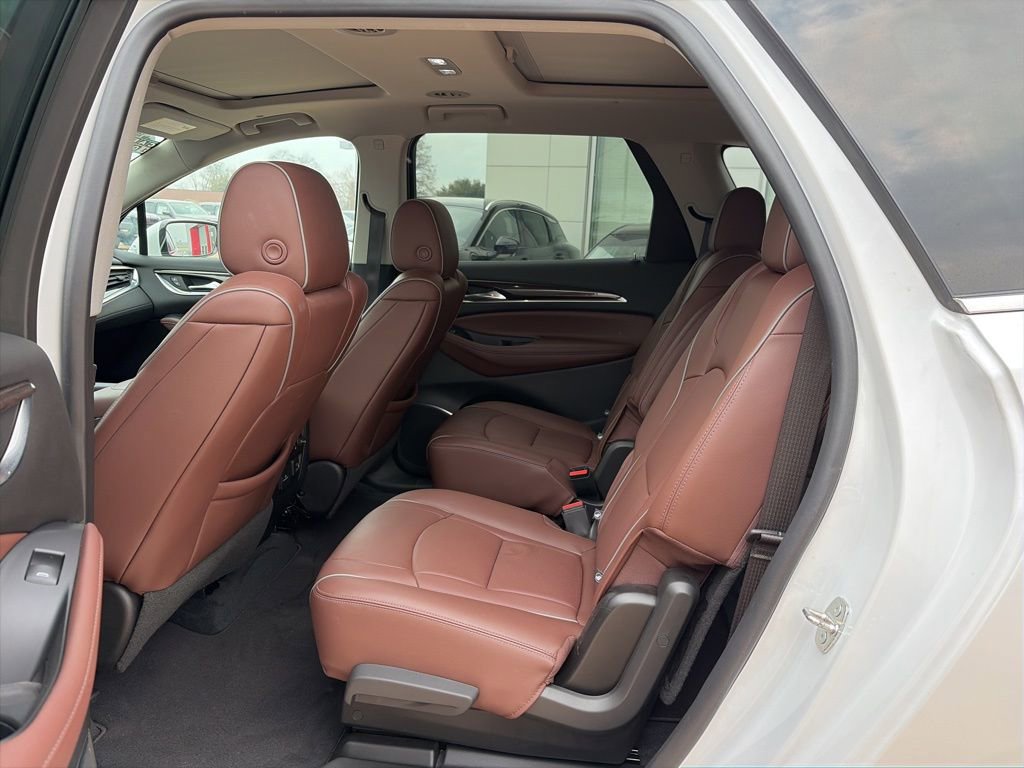 Used 2021 Buick Enclave Avenir w/ Avenir Technology Package image 8