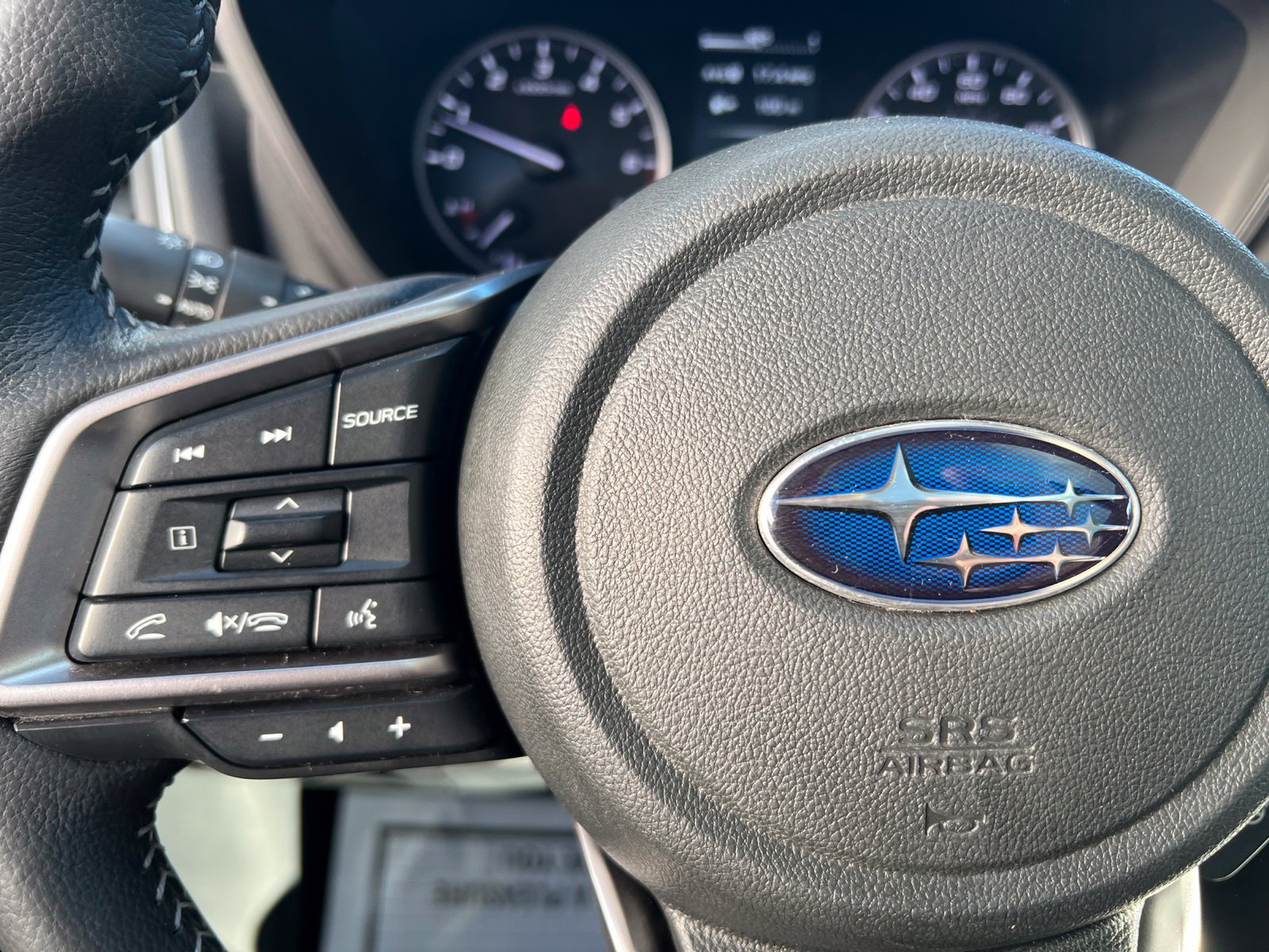 Used 2023 Subaru Ascent Limited w/ Technology Package AWD/4WD image 28