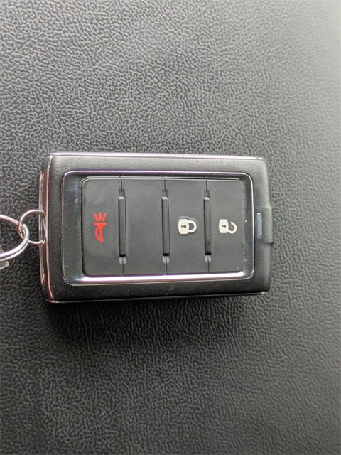 Used 2023 Jeep Grand Cherokee Laredo image 31