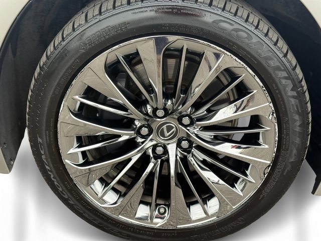 Used 2018 Lexus LS 500 AWD w/ Luxury Package image 12