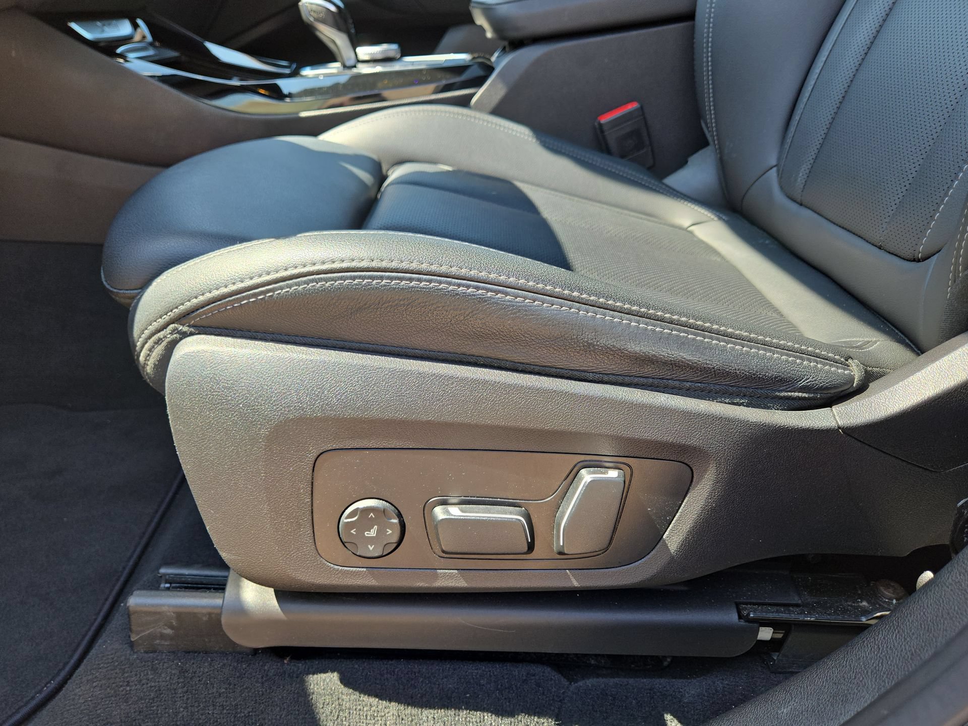Used 2024 BMW X3 sDrive30i RWD image 17