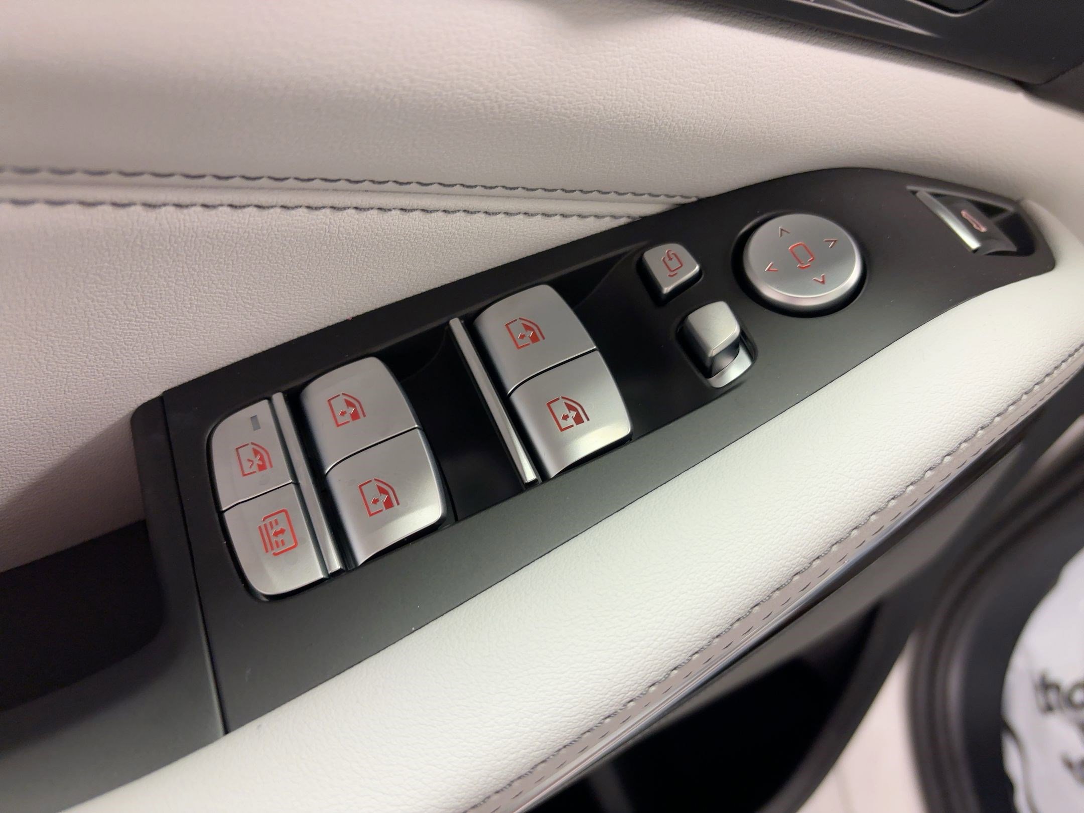 New 2026 BMW X7 xDrive40i w/ Premium Package image 21