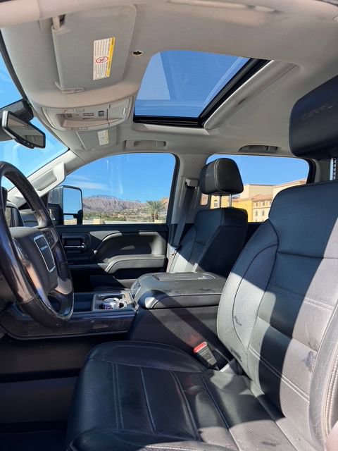 Used 2016 GMC Sierra 2500 Denali w/ Duramax Plus Package image 10