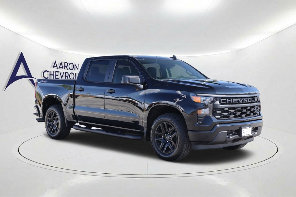 New 2026 Chevrolet Silverado 1500 Custom w/ Turbomax Blackout Package AWD/4WD image 3