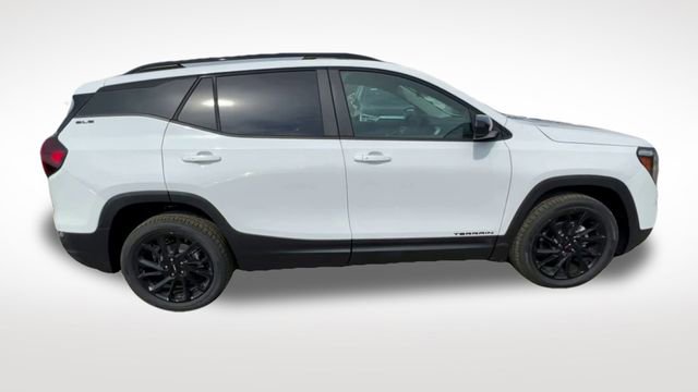 Used 2023 GMC Terrain SLE w/ Driver Convenience Package image 9