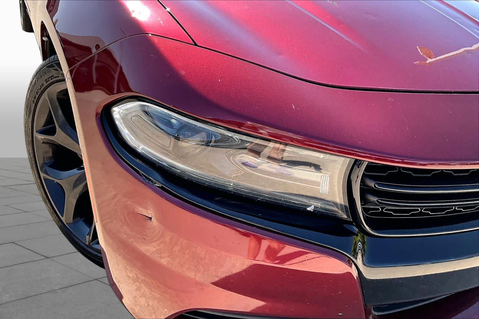 Used 2020 Dodge Charger SXT w/ Blacktop Package RWD image 26