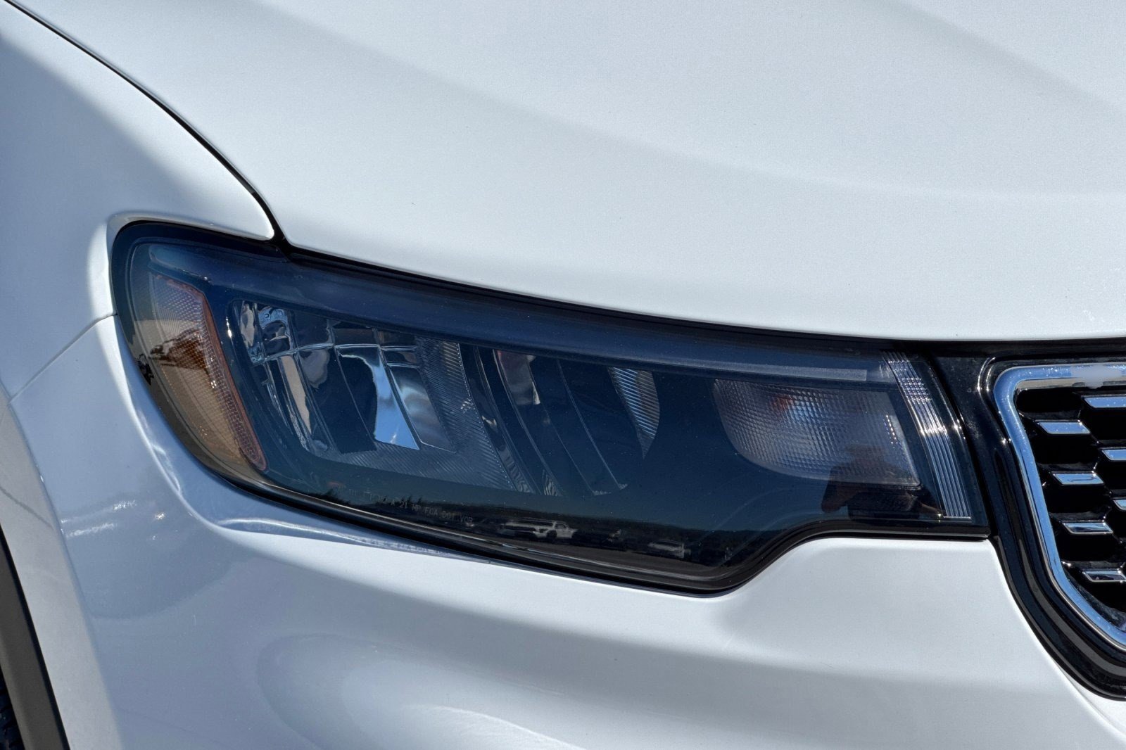 Used 2025 Jeep Compass Limited image 9