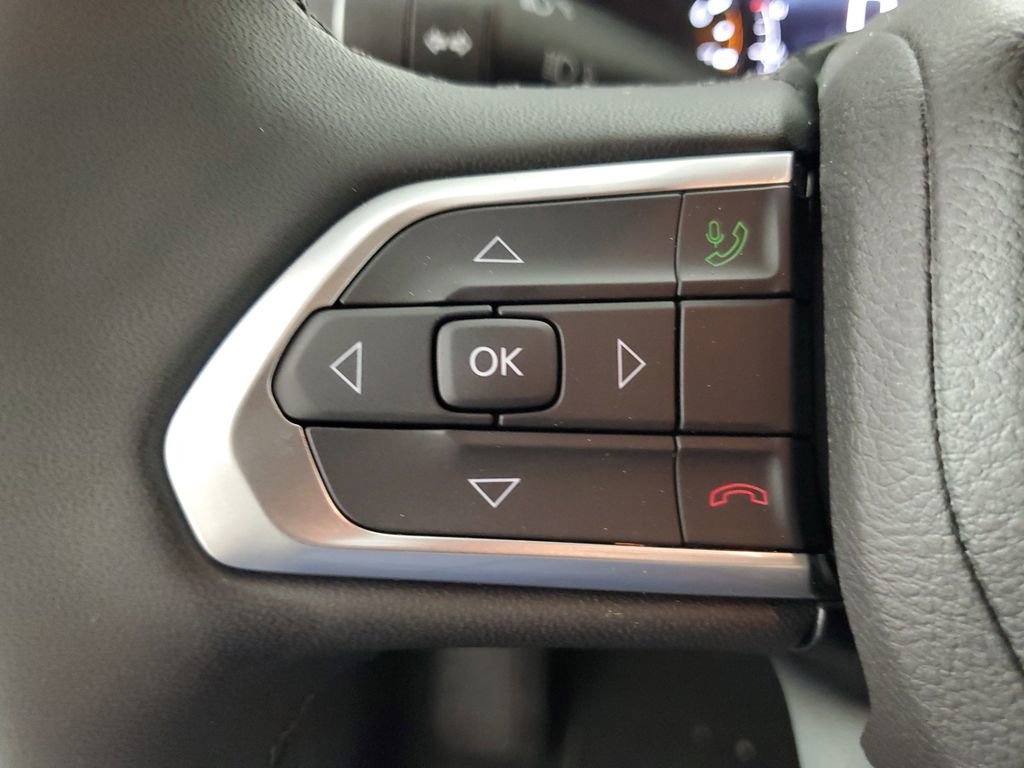 New 2026 Jeep Compass Latitude image 22