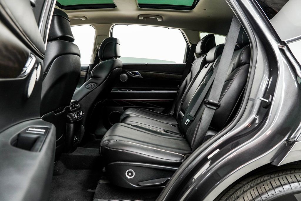 Used 2023 Genesis GV80 2.5T w/ Prestige 20" Package image 45