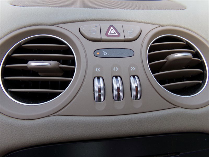 Used 2007 Mercedes-Benz SL 550 image 28