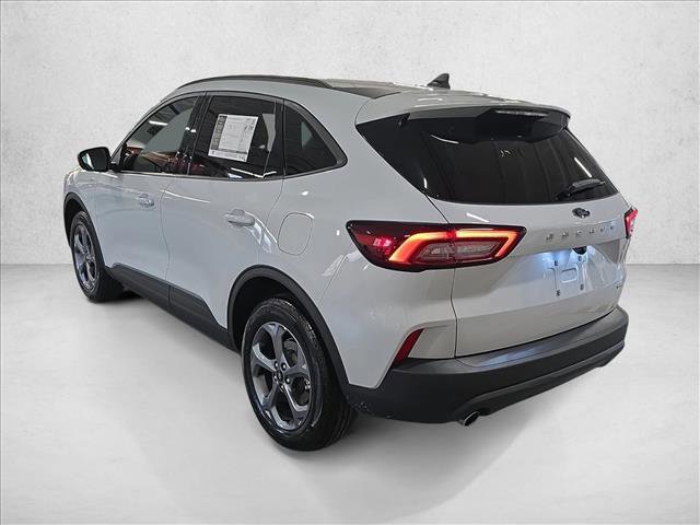 Used 2025 Ford Escape ST-Line image 7