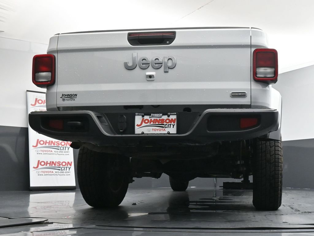 Used 2023 Jeep Gladiator Overland AWD/4WD image 34