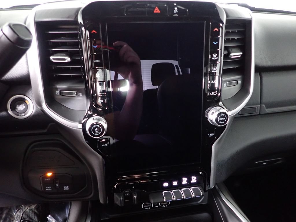New 2026 RAM 2500 Big Horn AWD/4WD image 27