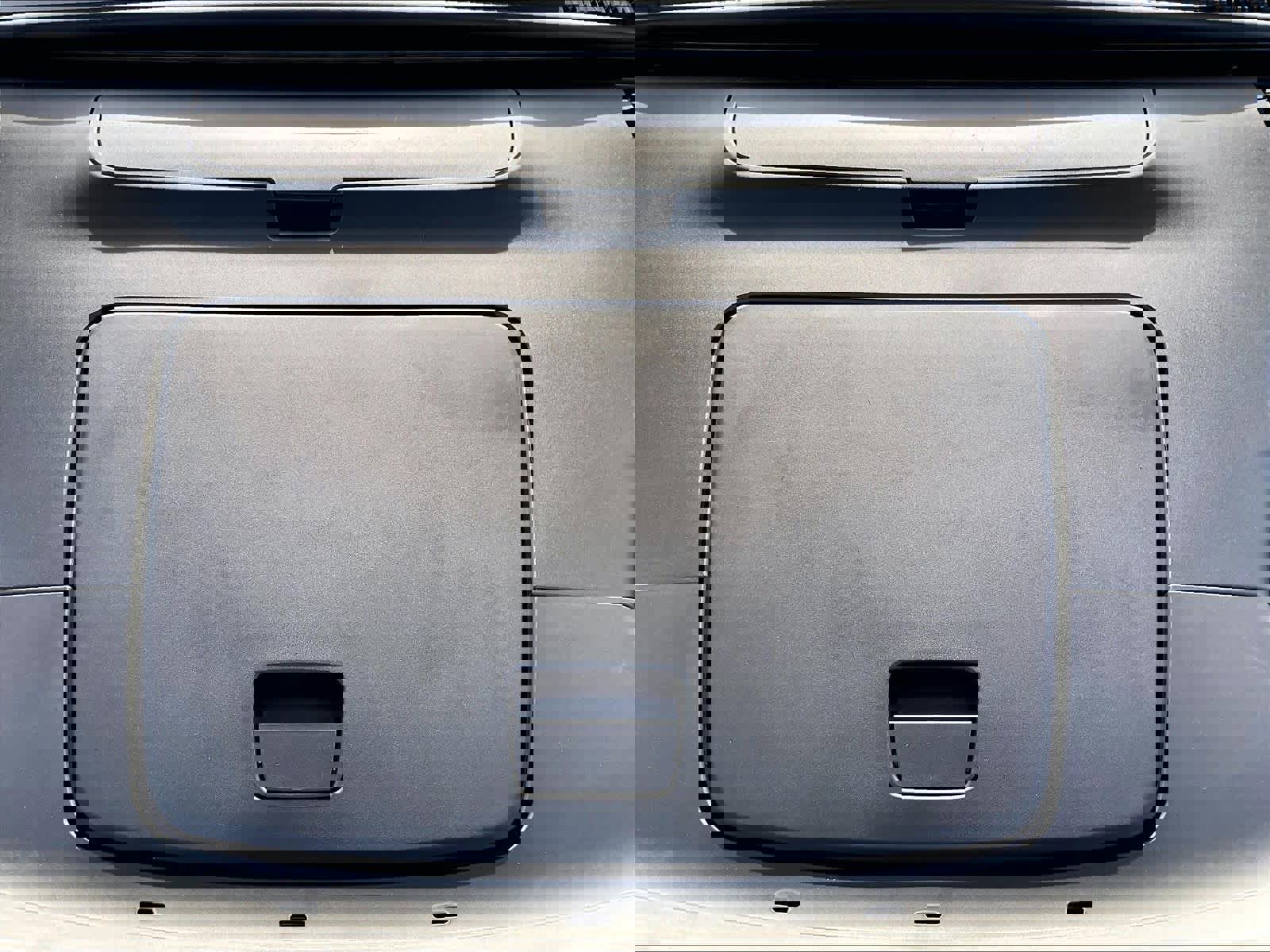 New 2026 Volvo EX30 Plus w/ Protection Package Premier image 13