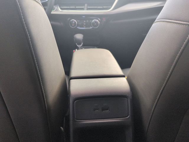 Certified 2025 Chevrolet Trax ACTIV w/ Sunroof Package image 23