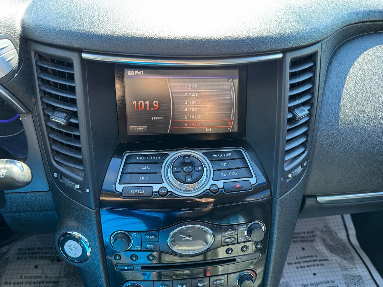 Used 2017 INFINITI QX70 2WD image 20