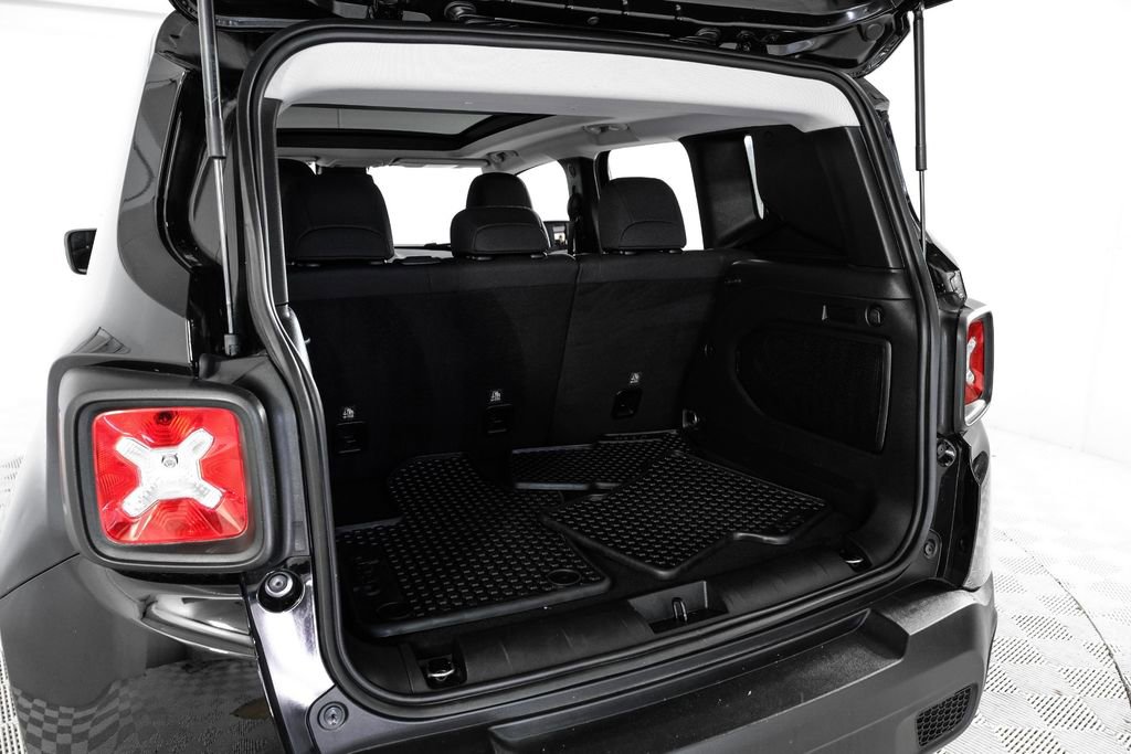 Used 2023 Jeep Renegade Altitude w/ Sun/Sound Group image 55