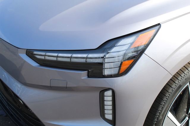 New 2026 Volvo EX90 Ultra image 9