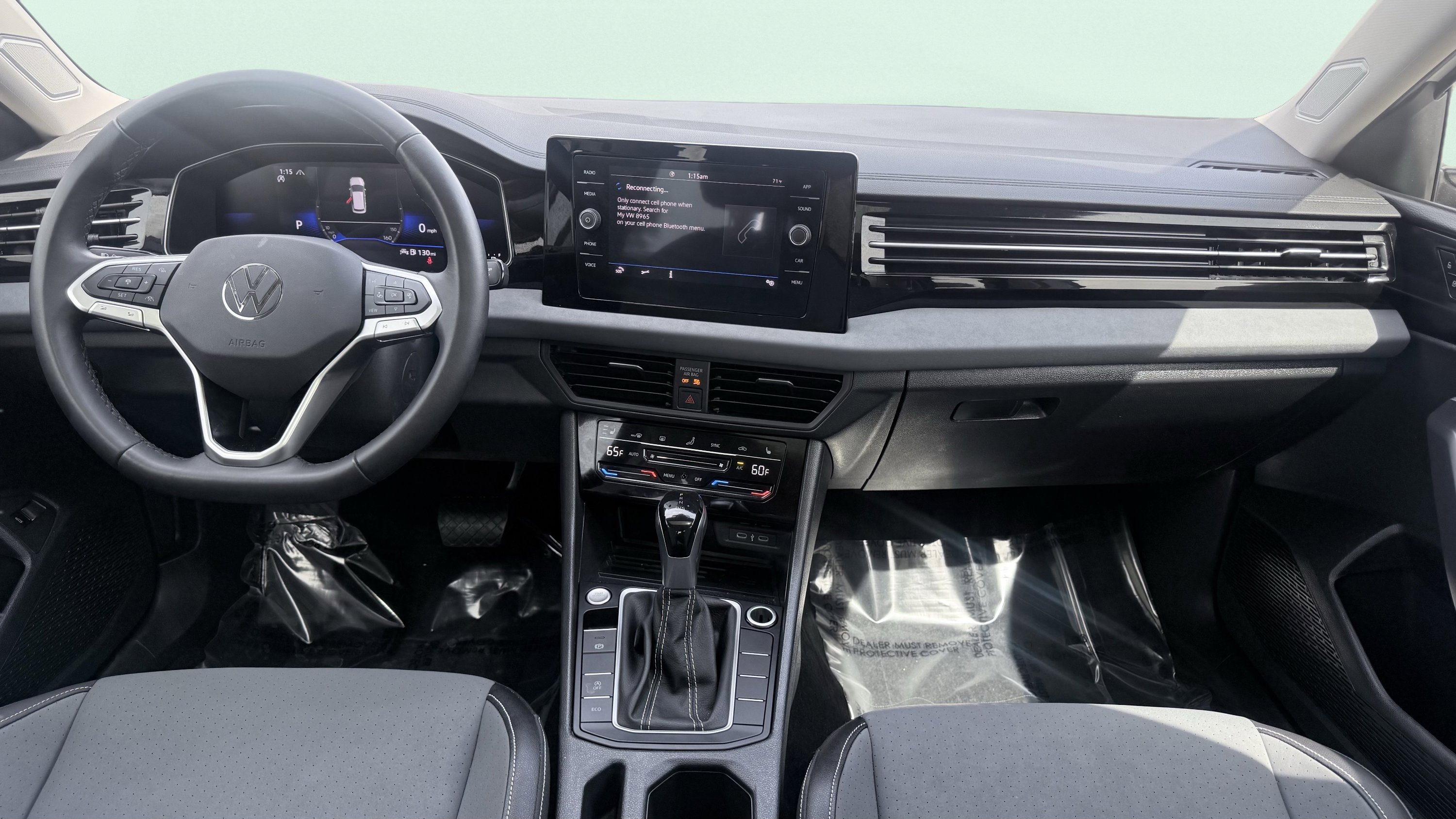 Used 2025 Volkswagen Jetta SE FWD image 49