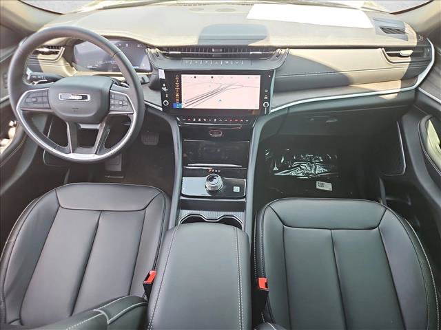 New 2026 Jeep Grand Cherokee Limited w/ Limited Altitude Package RWD image 15