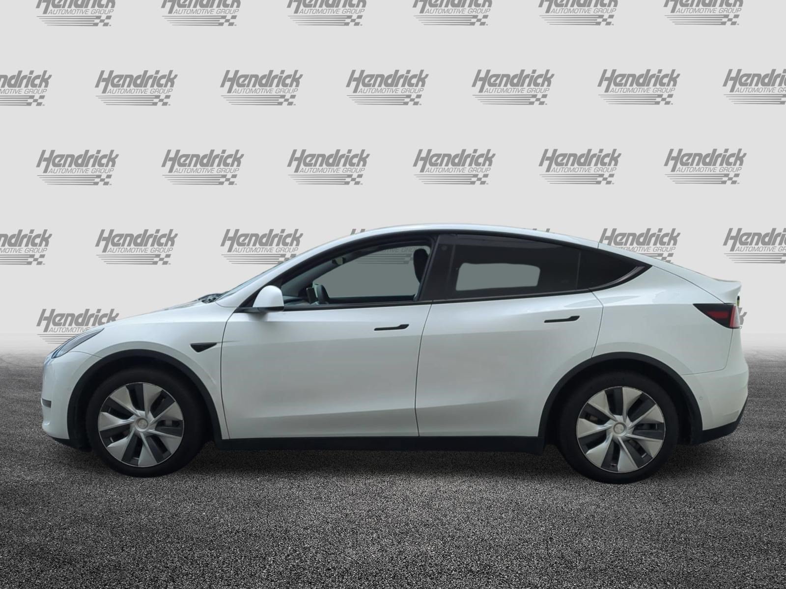 Used 2021 Tesla Model Y Long Range AWD/4WD image 7