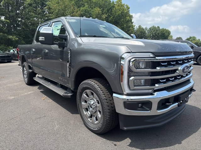New 2025 Ford F250 Lariat w/ Chrome Package image 7