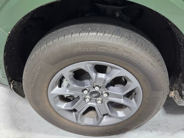 Used 2025 Ford Maverick XLT w/ Equipment Group 302A AWD/4WD image 14