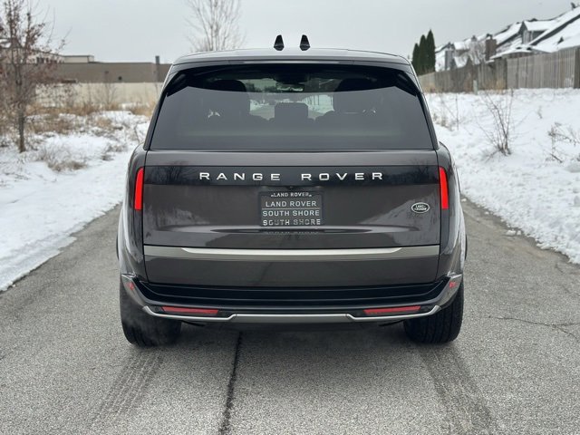 Used 2023 Land Rover Range Rover SE image 7