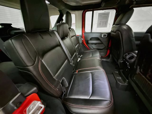 Used 2022 Jeep Wrangler Unlimited Rubicon AWD/4WD image 28