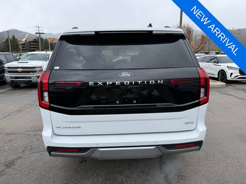 Used 2025 Ford Expedition Max Platinum AWD/4WD image 5