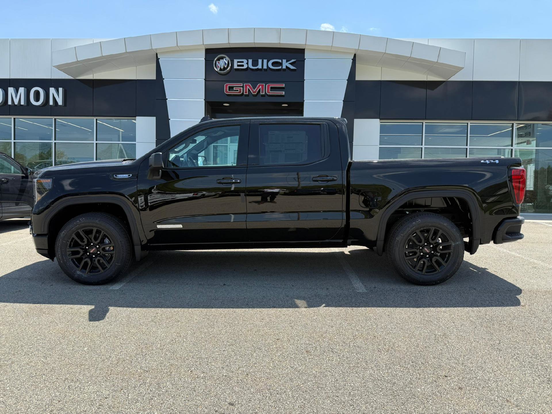 New 2026 GMC Sierra 1500 Elevation AWD/4WD image 2