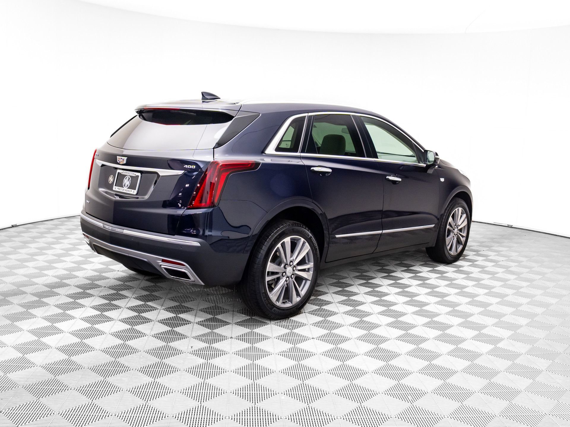 Certified 2022 Cadillac XT5 Premium Luxury w/ LPO, Floor Liner Package image 8