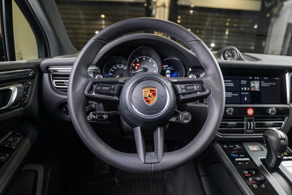New 2026 Porsche Macan S AWD/4WD image 32
