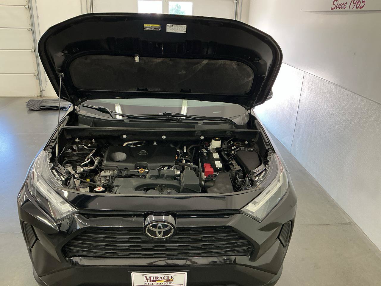 Used 2022 Toyota RAV4 XLE AWD/4WD image 24