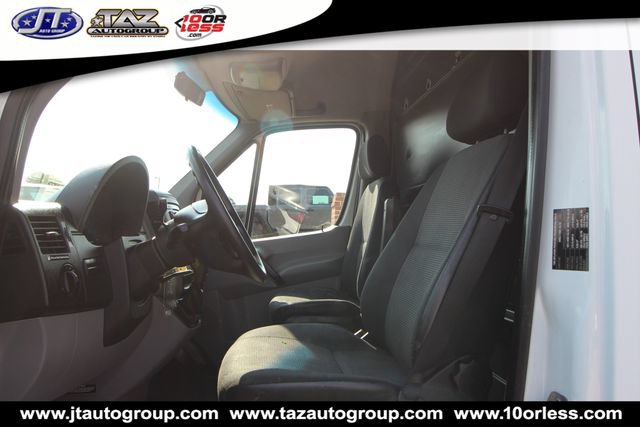 Used 2013 Freightliner Sprinter 3500 RWD image 10
