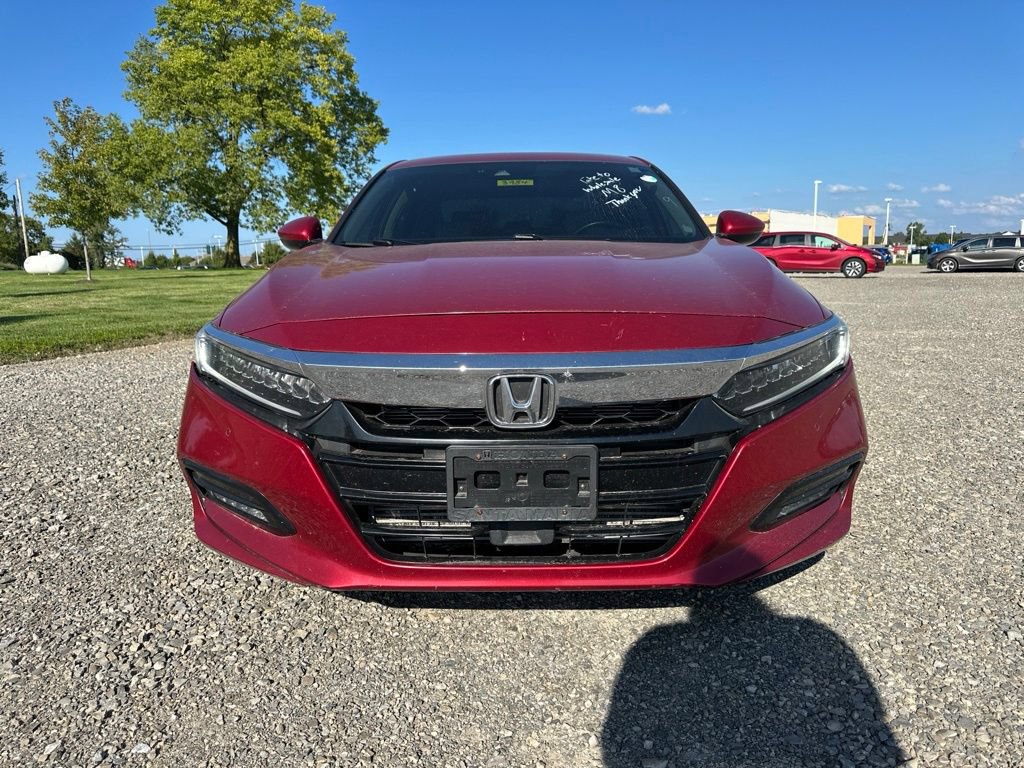 Used 2018 Honda Accord Touring image 2