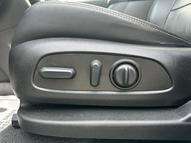 Used 2022 Chevrolet Equinox Premier image 13