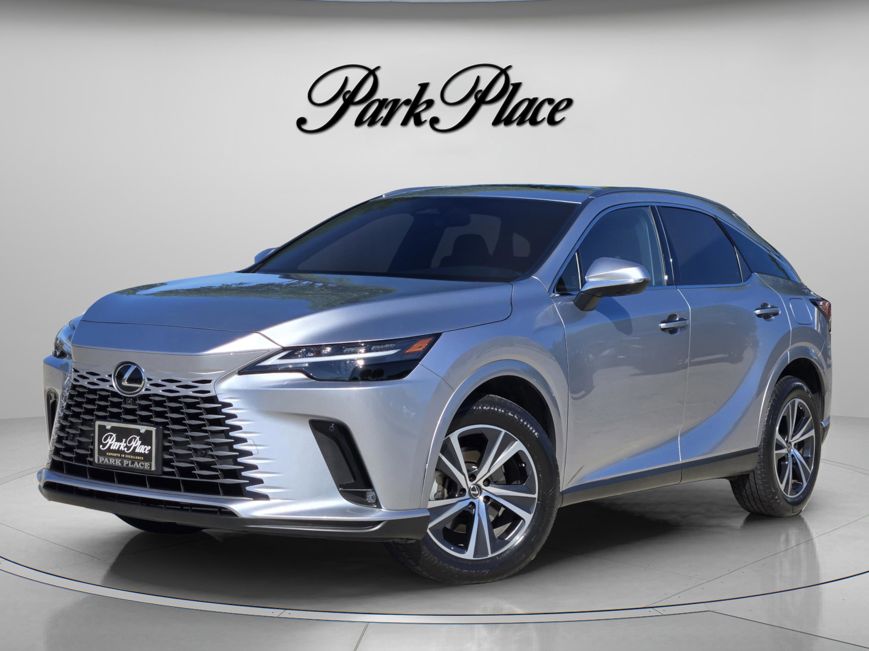 Used 2025 Lexus RX 350 Premium w/ Accessory Package (Z1) FWD image 1