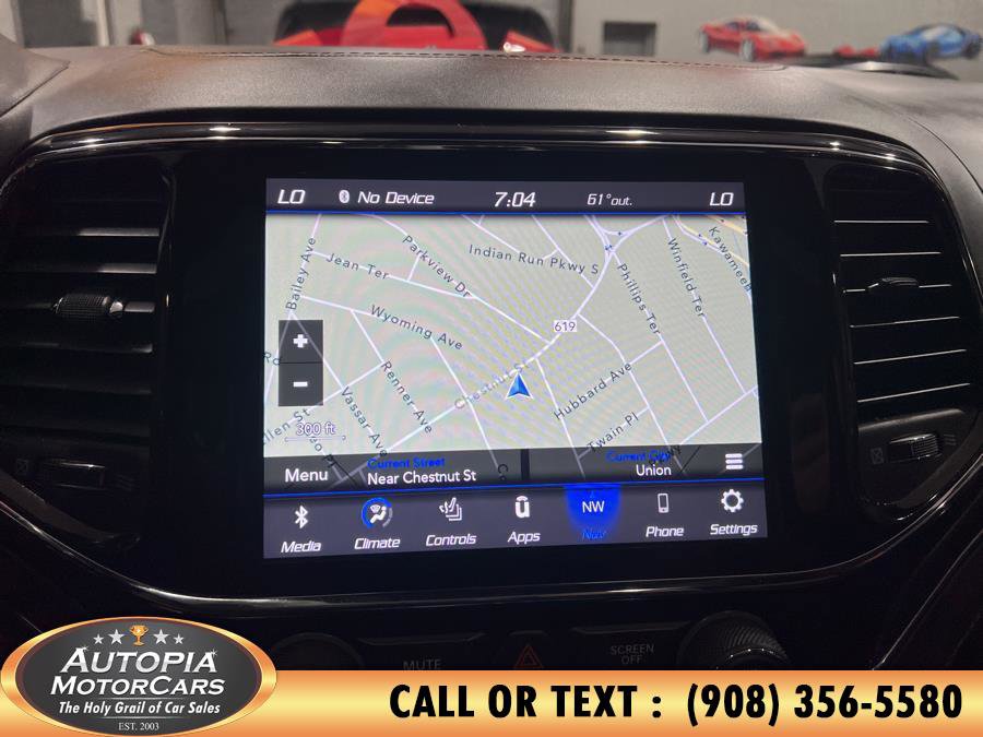 Used 2021 Jeep Grand Cherokee SRT image 28