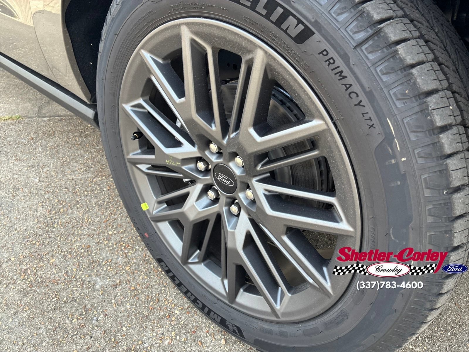 New 2027 Ford Expedition Max Platinum w/ Stealth Appearance Package RWD image 2