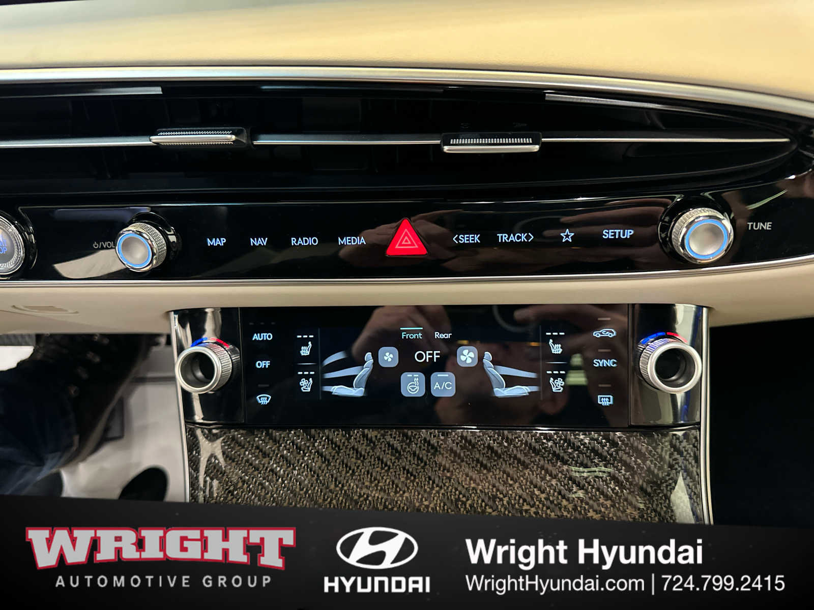 Certified 2026 Genesis GV70 3.5T Sport Prestige image 28