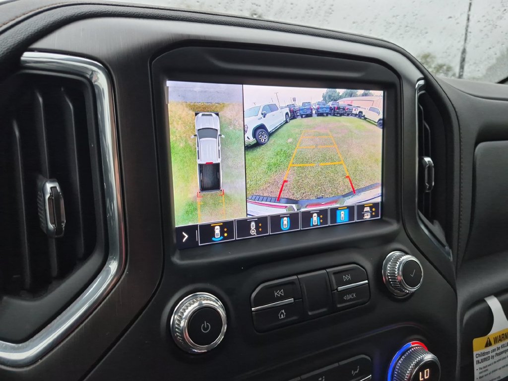 Used 2022 GMC Sierra 2500 AT4 w/ AT4 Premium Plus Package AWD/4WD image 21