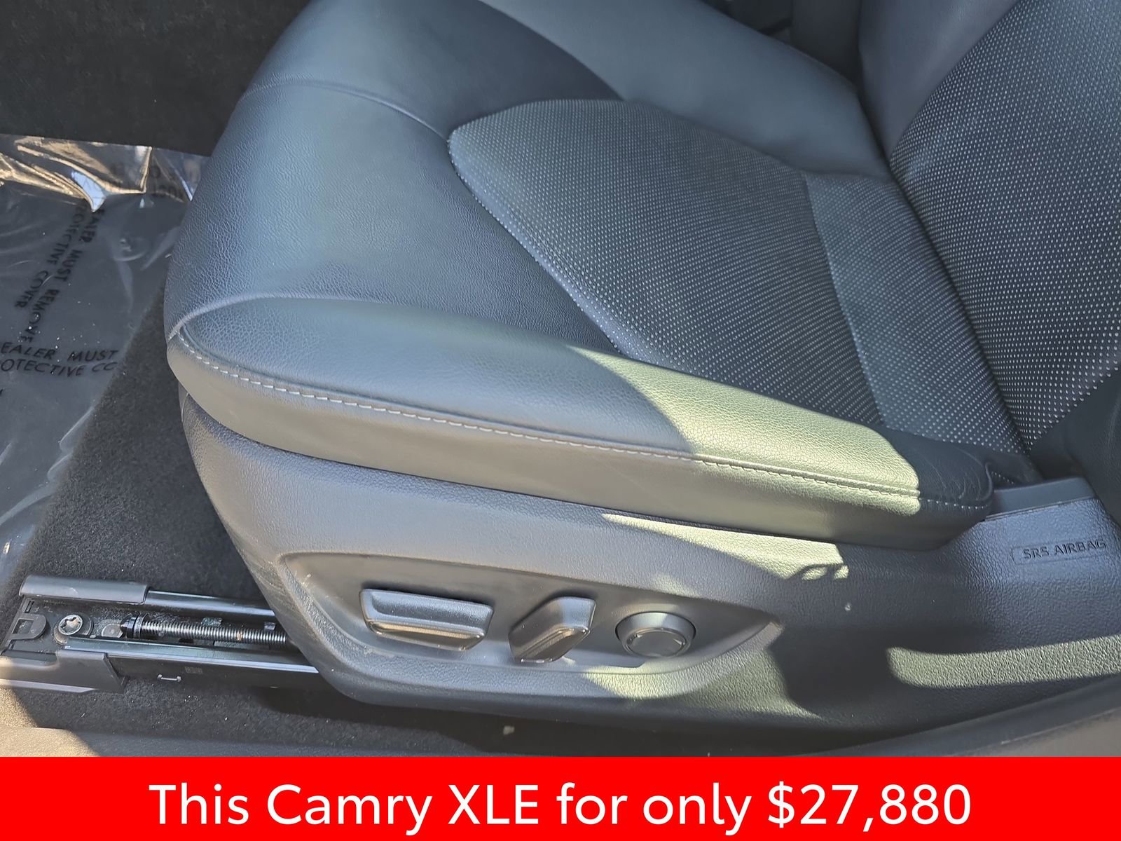 Used 2024 Toyota Camry XLE FWD image 35