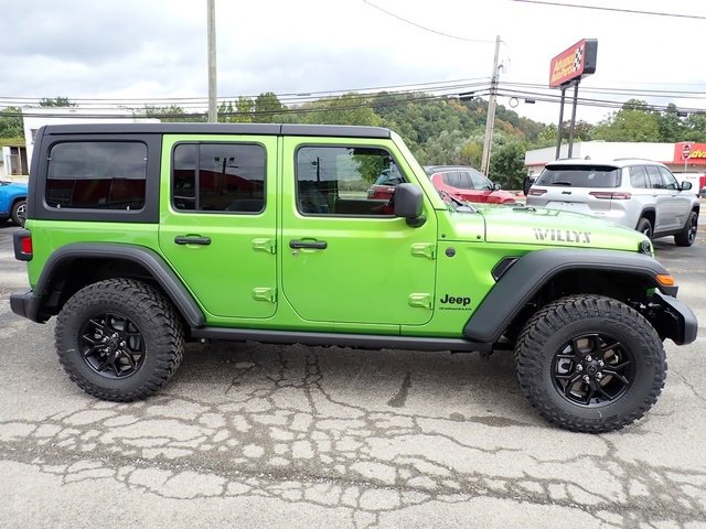 New 2025 Jeep Wrangler Willys image 9